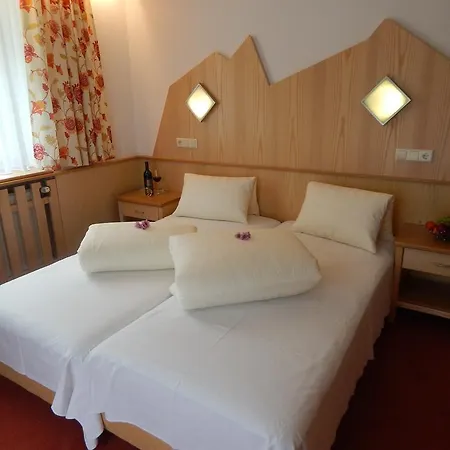 Renate * Гальтюр