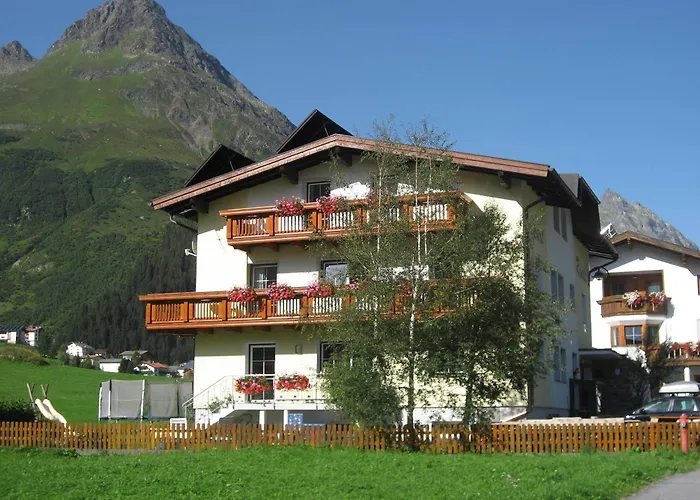 Renate - Silvretta Sommercard Inklusive Апартаменты *